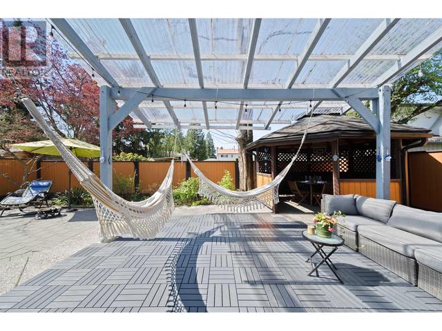 3363 Osborne Street, House detached with 4 bedrooms, 3 bathrooms and 4 parking in Port Coquitlam BC | Image 23