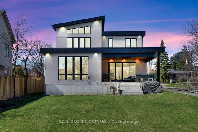 2267 Fifth Line W, House detached with 4 bedrooms, 6 bathrooms and 8 parking in Mississauga ON | Image 32