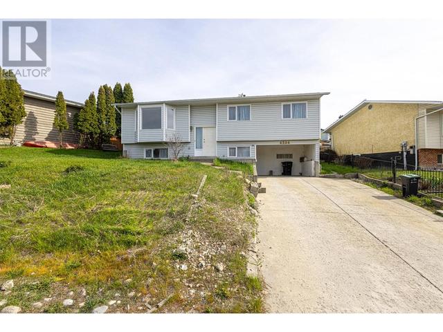 4204 Westview Drive, House detached with 5 bedrooms, 2 bathrooms and 7 parking in Vernon BC | Image 2