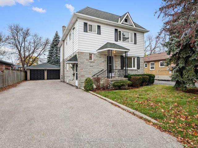 42 Lockerbie Ave, House detached with 4 bedrooms, 3 bathrooms and 8 parking in Toronto ON | Image 1