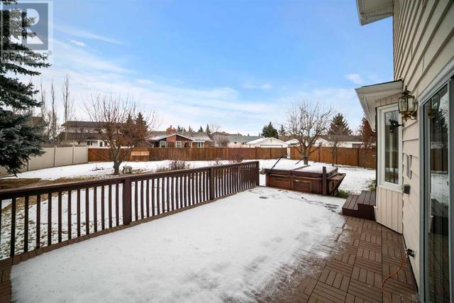 6919 42 Avenue, House detached with 5 bedrooms, 3 bathrooms and 2 parking in Camrose AB | Image 31