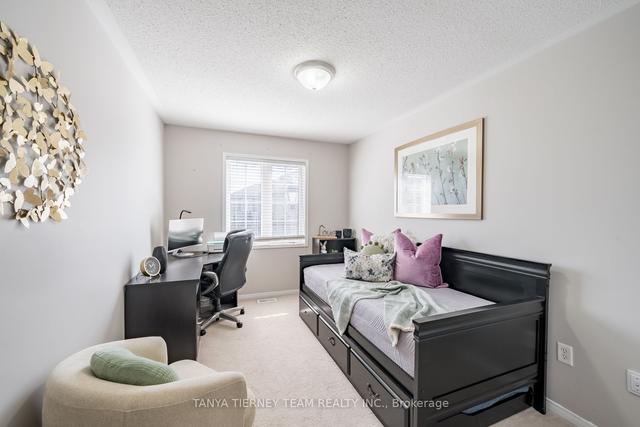 65 Tempo Way, House attached with 3 bedrooms, 3 bathrooms and 3 parking in Whitby ON | Image 15