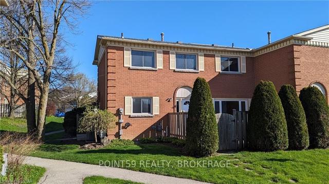 91 - 280 Homestead Cres, Townhouse with 3 bedrooms, 2 bathrooms and 2 parking in London ON | Image 31