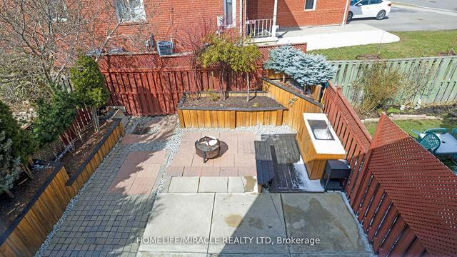 54 Millstone Dr, House attached with 3 bedrooms, 4 bathrooms and 4 parking in Brampton ON | Image 35