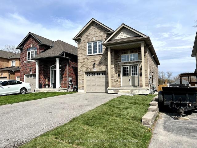 main - 144 Capreol Crt, House detached with 2 bedrooms, 2 bathrooms and 5 parking in Oshawa ON | Image 12