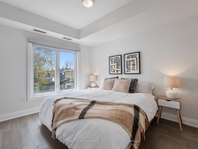 11 - 169 Jones Ave, Townhouse with 3 bedrooms, 3 bathrooms and 1 parking in Toronto ON | Image 3