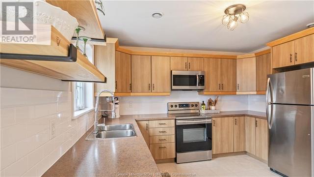 100 Waverley, House detached with 2 bedrooms, 1 bathrooms and null parking in Moncton NB | Image 10