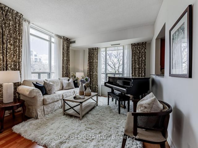 309 - 485 Rosewell Ave, Condo with 2 bedrooms, 2 bathrooms and 1 parking in Toronto ON | Image 12