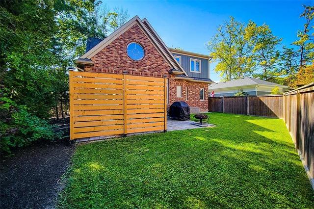 188 Rykert Street, House detached with 4 bedrooms, 3 bathrooms and 2 parking in St. Catharines ON | Image 4