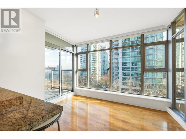 503 - 1710 Bayshore Drive, Condo with 2 bedrooms, 2 bathrooms and 1 parking in Vancouver BC | Image 5