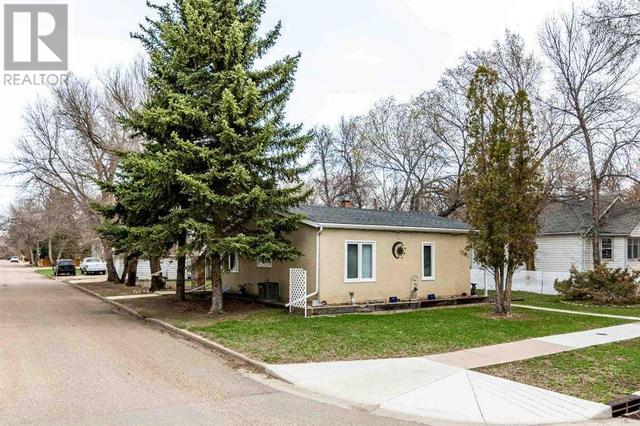 1302 Elm Street Se, House detached with 3 bedrooms, 1 bathrooms and 3 parking in Medicine Hat AB | Image 19