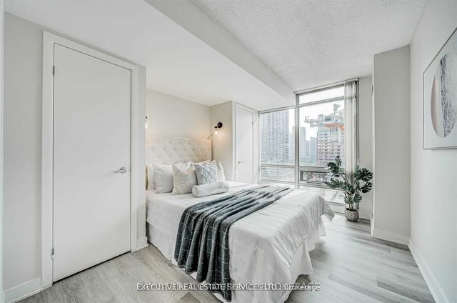 1208 - 81 Navy Wharf Crt, Condo with 2 bedrooms, 2 bathrooms and 1 parking in Toronto ON | Image 14