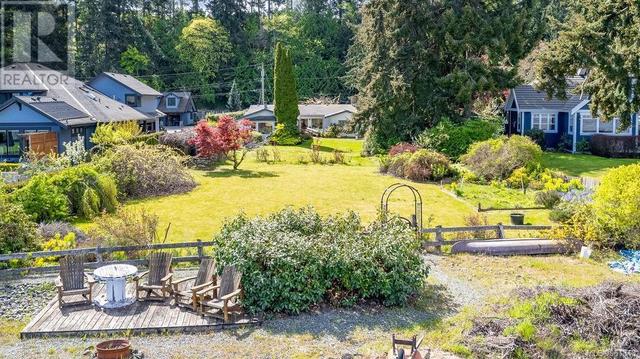 8028 Lantzville Rd, House detached with 4 bedrooms, 3 bathrooms and 4 parking in Lantzville BC | Image 76