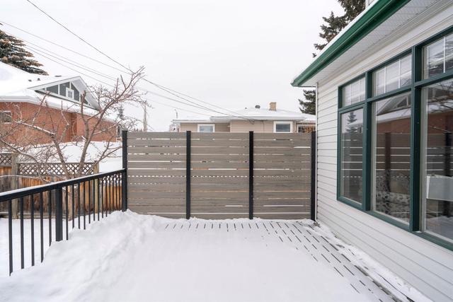 2211 18 Street Nw, House detached with 4 bedrooms, 3 bathrooms and 2 parking in Calgary AB | Image 36