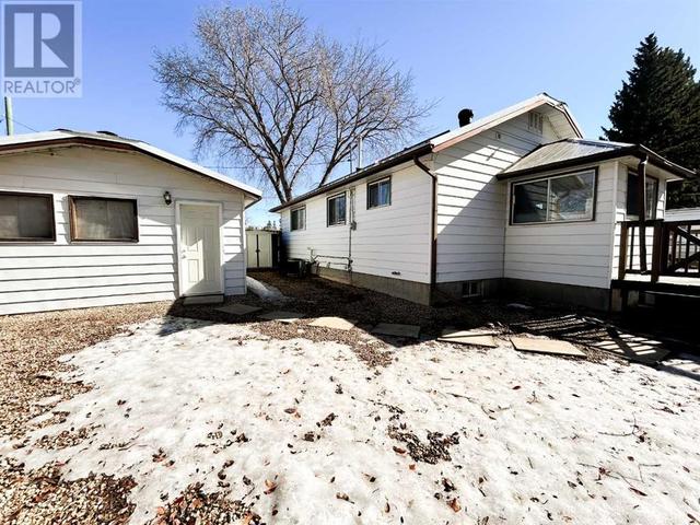 3918 - 46a Streetclose, House detached with 4 bedrooms, 2 bathrooms and 6 parking in Ponoka AB | Image 21