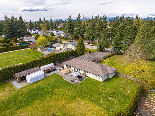 25040 57 Avenue, House detached with 3 bedrooms, 3 bathrooms and 15 parking in Langley BC | Image 20