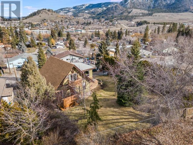 1689 Kloppenburg Road, House detached with 3 bedrooms, 2 bathrooms and 5 parking in Kelowna BC | Image 57