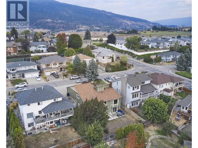 4308 Wellington Drive, House detached with 4 bedrooms, 3 bathrooms and 2 parking in Vernon BC | Image 43