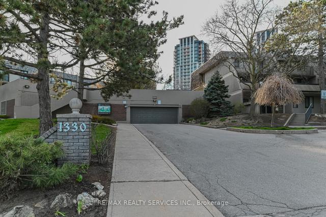 64 - 1330 Mississauga Valleys Blvd, Townhouse with 3 bedrooms, 2 bathrooms and 1 parking in Mississauga ON | Image 12