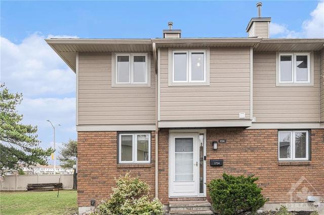 1724 Rodin Way, Townhouse with 3 bedrooms, 2 bathrooms and 1 parking in Ottawa ON | Image 2