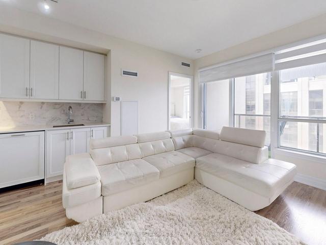 2101 - 9075 Jane St, Condo with 2 bedrooms, 3 bathrooms and 2 parking in Vaughan ON | Image 14