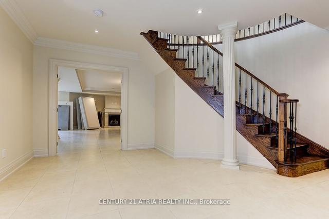 33 Winterport Crt, House detached with 4 bedrooms, 6 bathrooms and 12 parking in Richmond Hill ON | Image 24