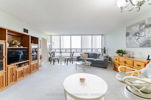 1101 - 320 Mill St S, Condo with 1 bedrooms, 2 bathrooms and 1 parking in Brampton ON | Image 4