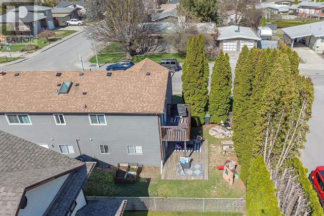 1193 Lawson Avenue, House detached with 4 bedrooms, 3 bathrooms and 3 parking in Kelowna BC | Image 39