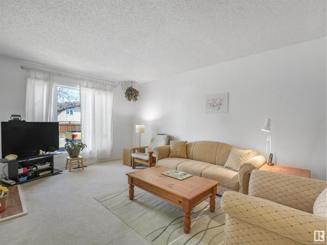 1052 106 St Nw, House attached with 3 bedrooms, 1 bathrooms and 2 parking in Edmonton AB | Image 6