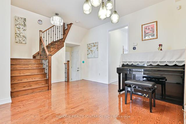 138 Memon Pl, House semidetached with 3 bedrooms, 4 bathrooms and 3 parking in Markham ON | Image 39