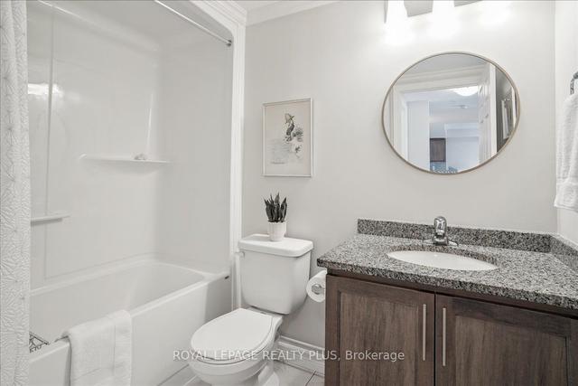 308 - 45 Kingsbury Sq, Condo with 2 bedrooms, 1 bathrooms and 1 parking in Guelph ON | Image 13