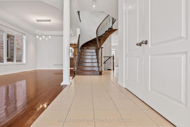 3265 Paul Henderson Dr, House detached with 4 bedrooms, 5 bathrooms and 4 parking in Mississauga ON | Image 34