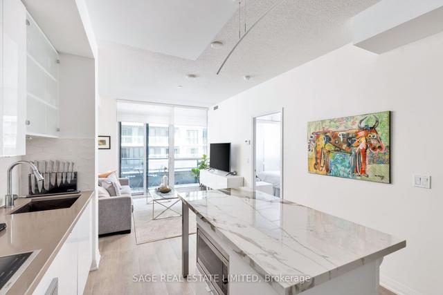 716 - 59 Annie Craig Dr, Condo with 2 bedrooms, 2 bathrooms and 1 parking in Toronto ON | Image 13