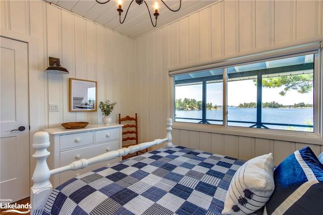 3584 Island 3420, House detached with 3 bedrooms, 1 bathrooms and null parking in Georgian Bay ON | Image 21