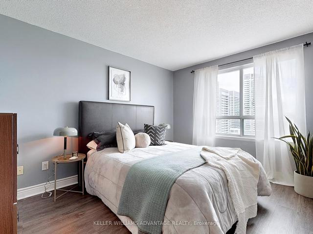lph13 - 39 Oneida Cres, Condo with 2 bedrooms, 2 bathrooms and 2 parking in Richmond Hill ON | Image 2