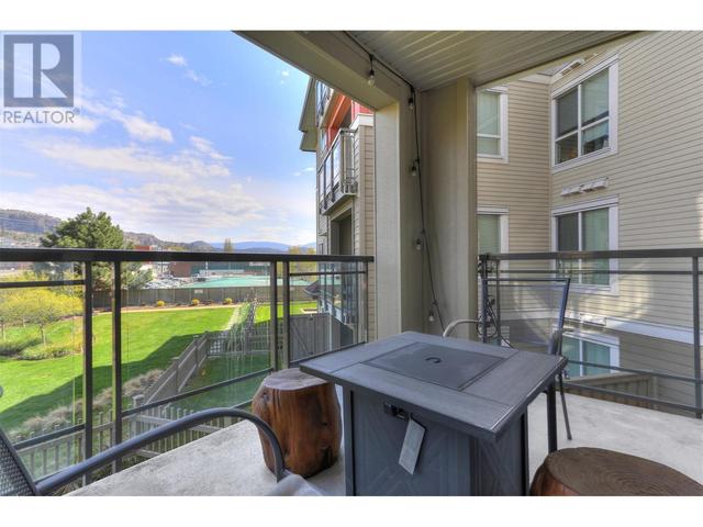 209 - 1093 Sunset Drive, Condo with 2 bedrooms, 2 bathrooms and 1 parking in Kelowna BC | Image 25
