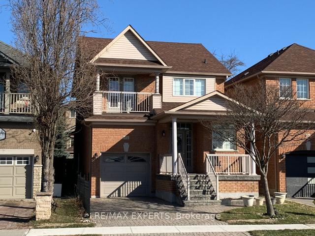 12 Hawkview Blvd, House detached with 3 bedrooms, 4 bathrooms and 3 parking in Vaughan ON | Image 1