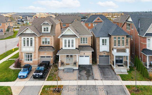 68 Killington Ave, House detached with 3 bedrooms, 3 bathrooms and 3 parking in Vaughan ON | Image 27