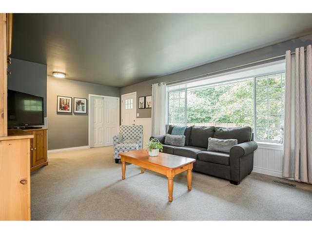 19810 20 Avenue, House detached with 4 bedrooms, 2 bathrooms and 10 parking in Langley BC | Image 7