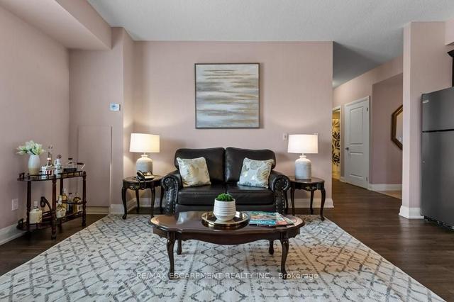 504 - 319 Highway 8, Condo with 2 bedrooms, 2 bathrooms and 1 parking in Hamilton ON | Image 6