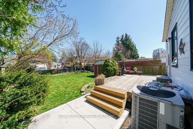 93 East 12th St, House detached with 3 bedrooms, 2 bathrooms and 4 parking in Hamilton ON | Image 27