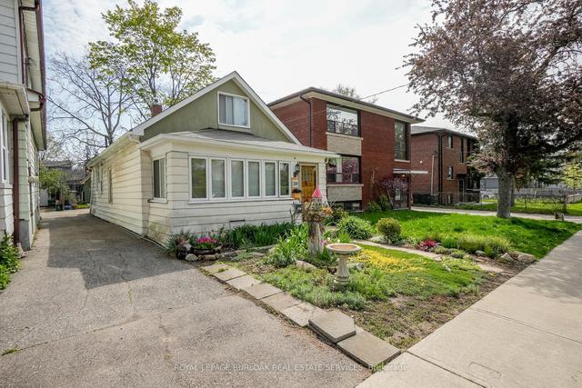 39 Twenty Fourth St, House detached with 3 bedrooms, 1 bathrooms and 1 parking in Toronto ON | Image 28