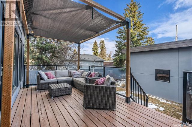 1124 3rd Street E, House semidetached with 4 bedrooms, 4 bathrooms and null parking in Saskatoon SK | Image 38