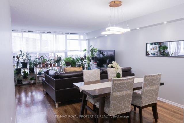 1407 - 3380 Eglinton Ave E, Condo with 3 bedrooms, 2 bathrooms and 1 parking in Toronto ON | Image 1