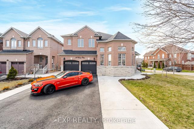 44 Vernet Cres, House detached with 4 bedrooms, 5 bathrooms and 8 parking in Brampton ON | Image 1