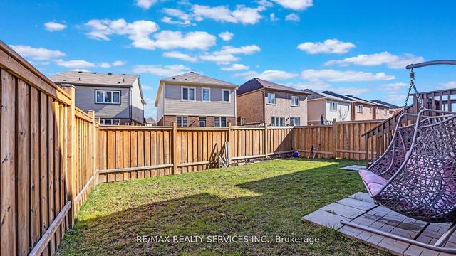 104 Roulette Cres, House detached with 4 bedrooms, 6 bathrooms and 6 parking in Brampton ON | Image 33