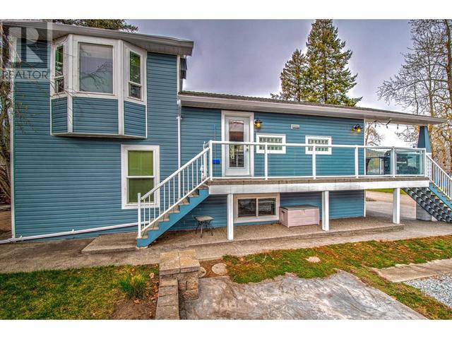 28 Lakeshore Drive, House detached with 3 bedrooms, 2 bathrooms and 4 parking in Vernon BC | Image 4