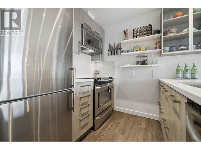 ph4 - 933 E Hastings Street, Condo with 2 bedrooms, 1 bathrooms and 1 parking in Vancouver BC | Image 6
