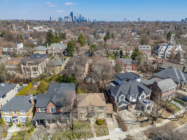 54 Strathearn Rd, House detached with 4 bedrooms, 3 bathrooms and 3 parking in Toronto ON | Image 14