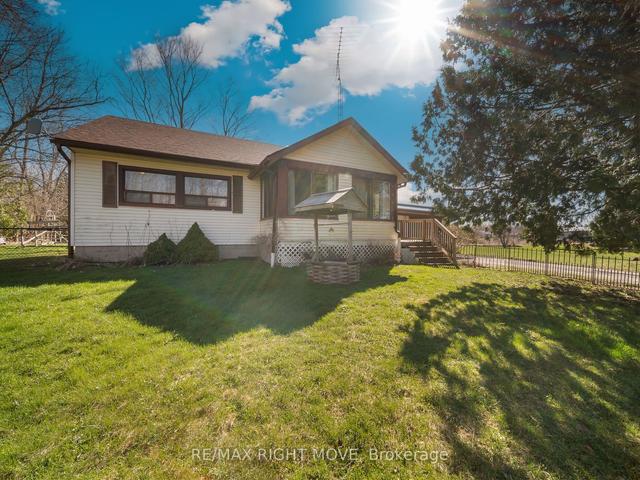 3955 Concession 12 Rd, House detached with 3 bedrooms, 1 bathrooms and 8 parking in Ramara ON | Image 1